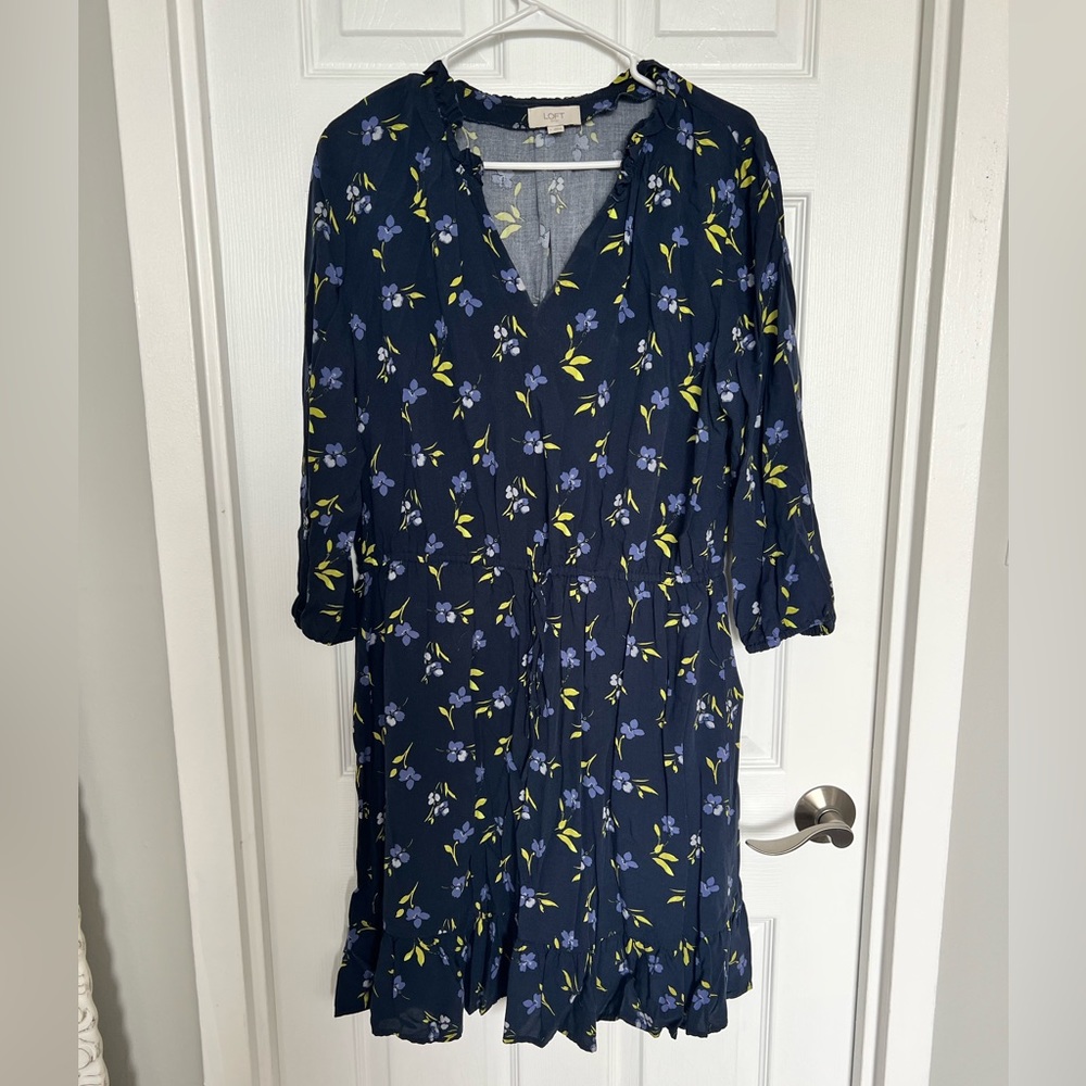 Loft size L long sleeve dress
